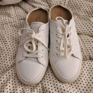 Crown vintage slip on sneaker